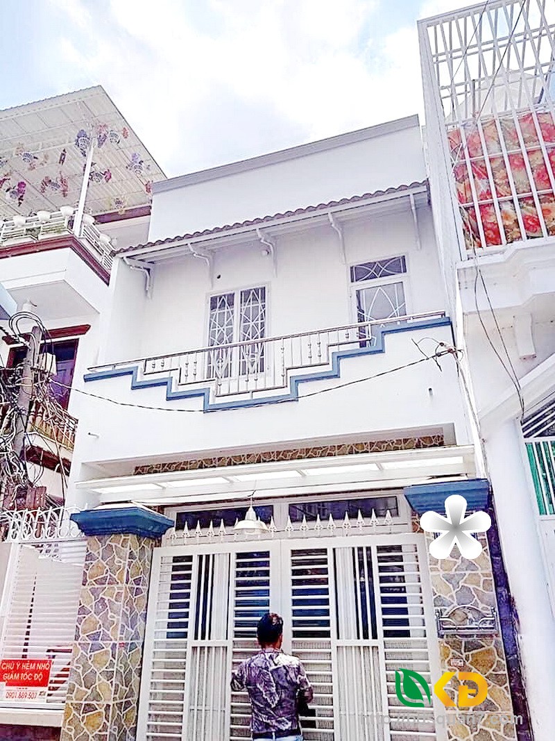 Bán nhà 1 lầu đẹp hẻm đường Trần Xuân Soạn quận 7.
